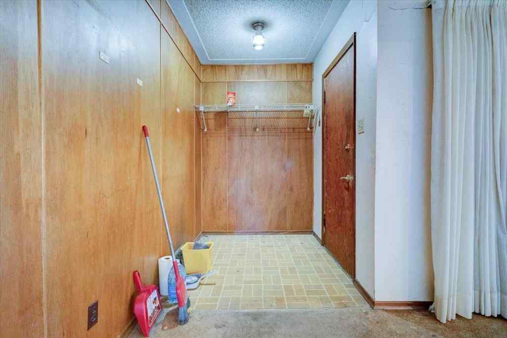 MLS&reg; # A2271603 - 10121 91 Avenue  in Swanavon Grande Prairie, Residential Open Houses