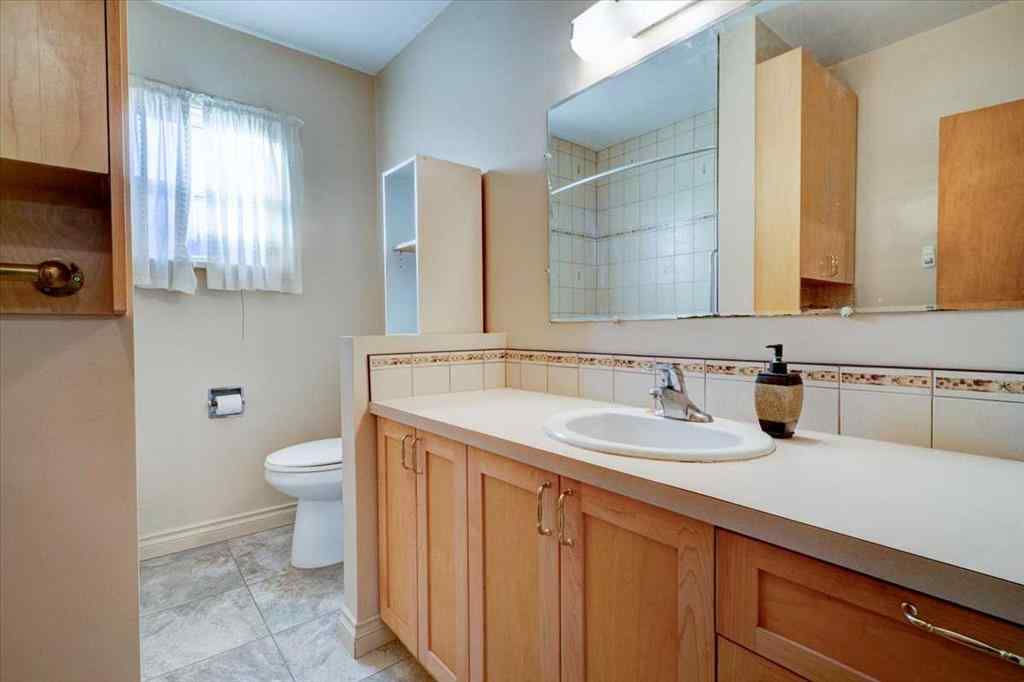 MLS&reg; # A2271603 - 10121 91 Avenue  in Swanavon Grande Prairie, Residential Open Houses