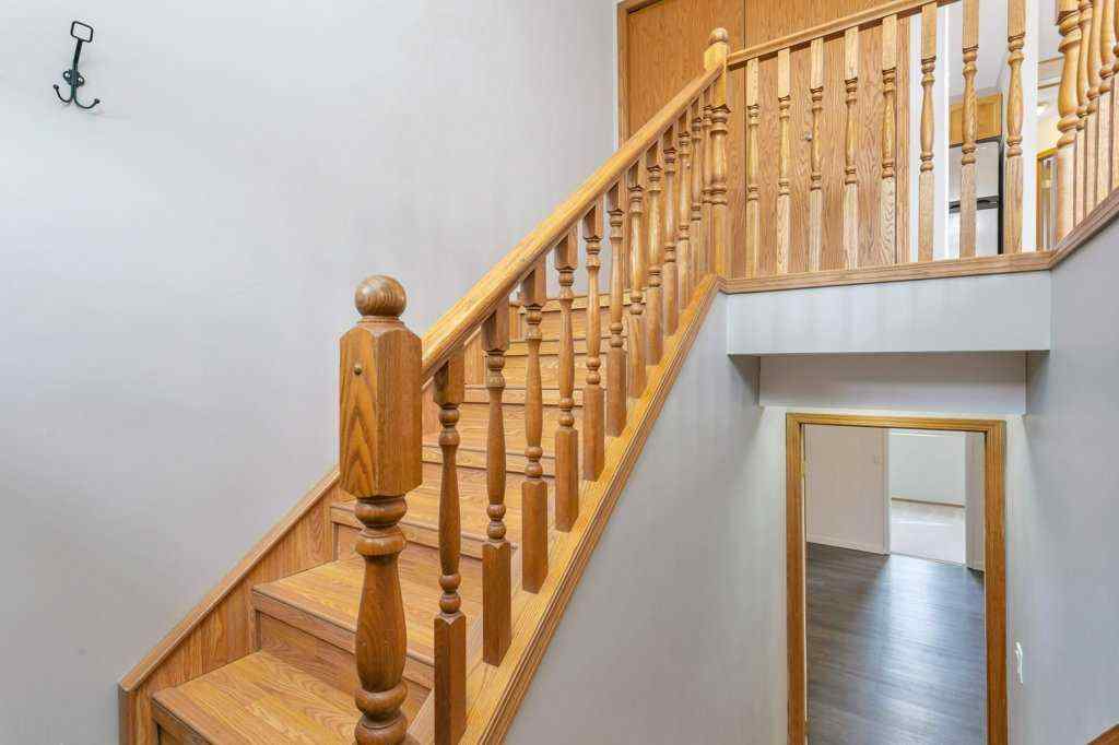 MLS&reg; # A2271606 - 89 Silver Drive  in Harvest Meadows Blackfalds, Residential Open Houses