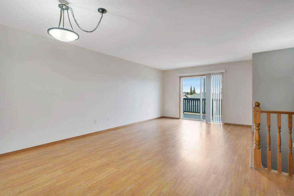 MLS&reg; # A2271606 - 89 Silver Drive  in Harvest Meadows Blackfalds, Residential Open Houses