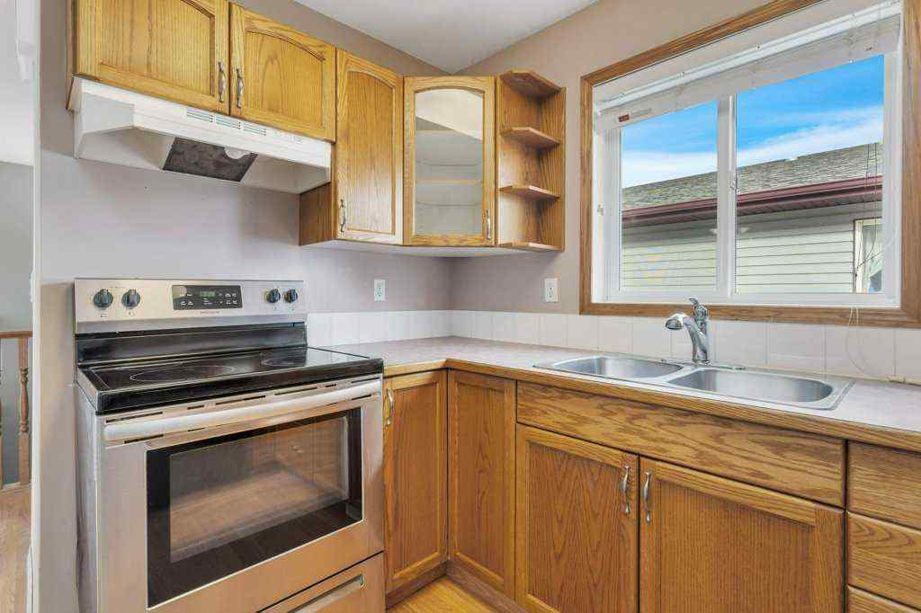 MLS&reg; # A2271606 - 89 Silver Drive  in Harvest Meadows Blackfalds, Residential Open Houses