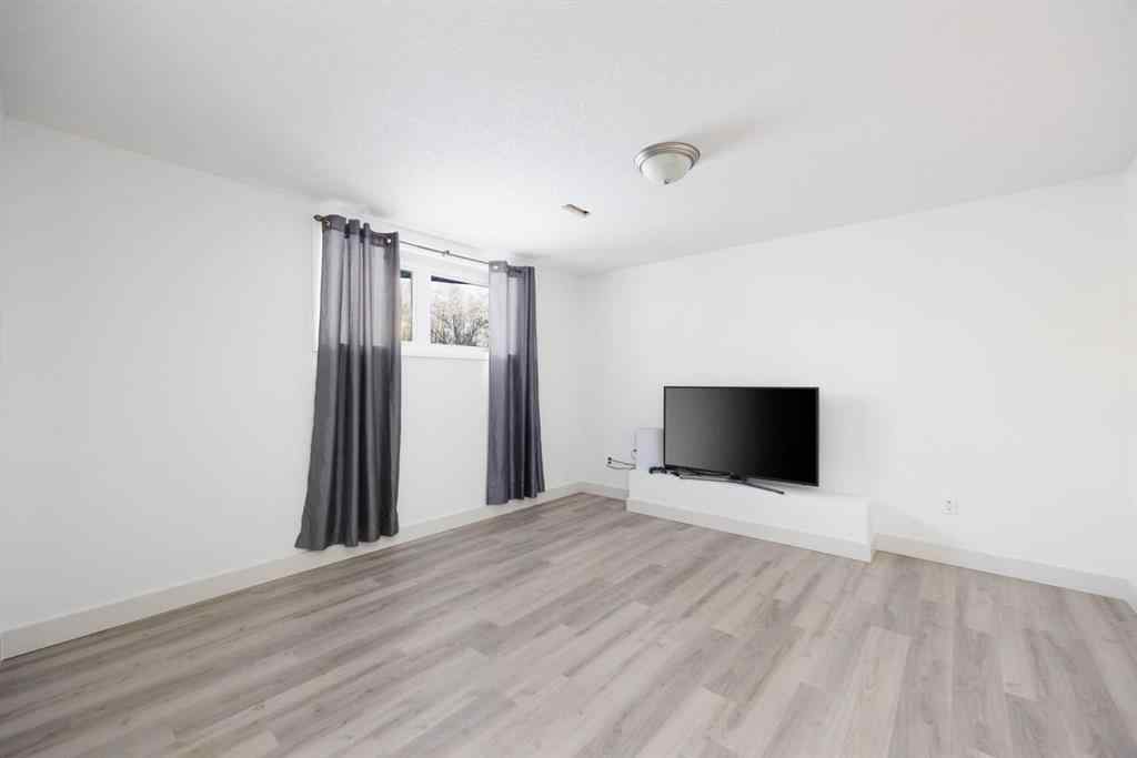 MLS&reg; # A2271609 - 223 Cornwall Drive  in Thickwood Fort McMurray, Residential Open Houses