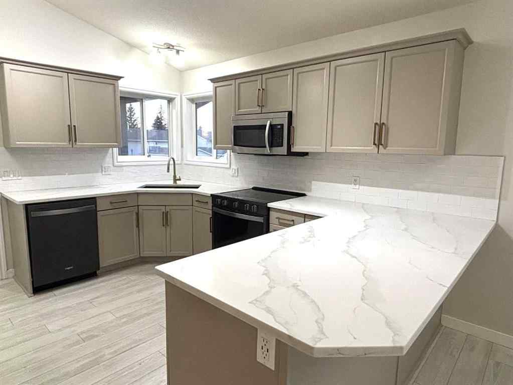 MLS&reg; # A2271610 - 24 Birch Lane  in NONE Whitecourt, Residential Open Houses