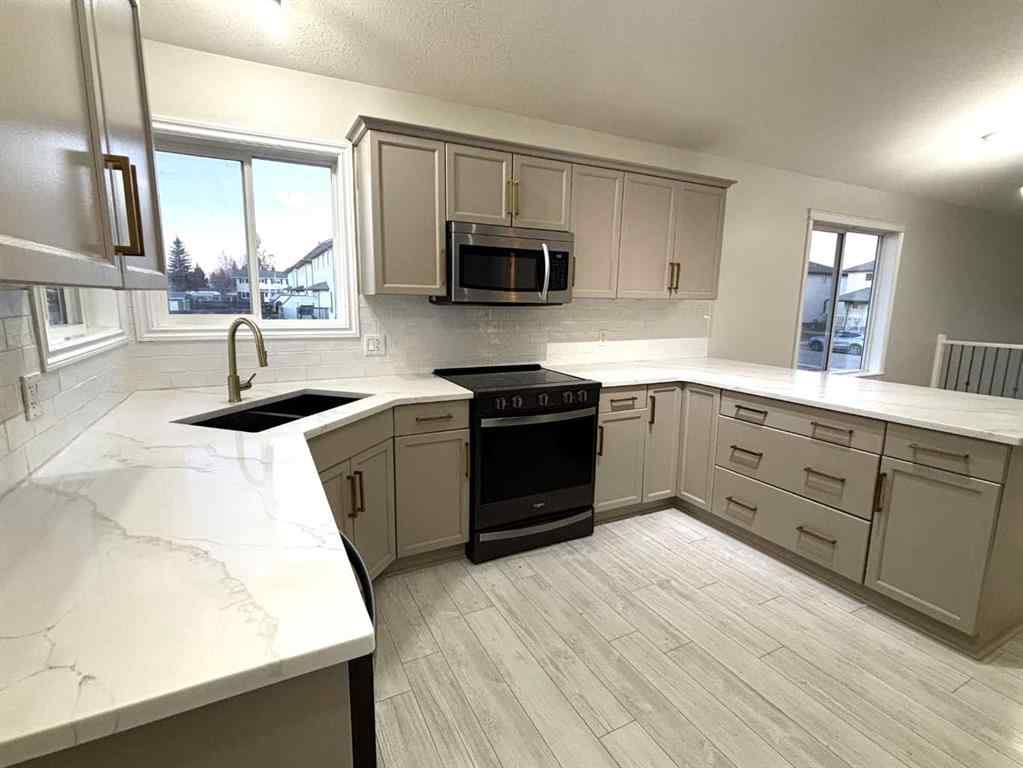 MLS&reg; # A2271610 - 24 Birch Lane  in NONE Whitecourt, Residential Open Houses