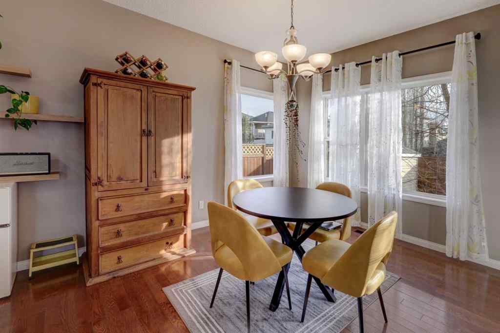 MLS&reg; # A2271614 - 113 Thornleigh Close SE in Thorburn Airdrie, Residential Open Houses