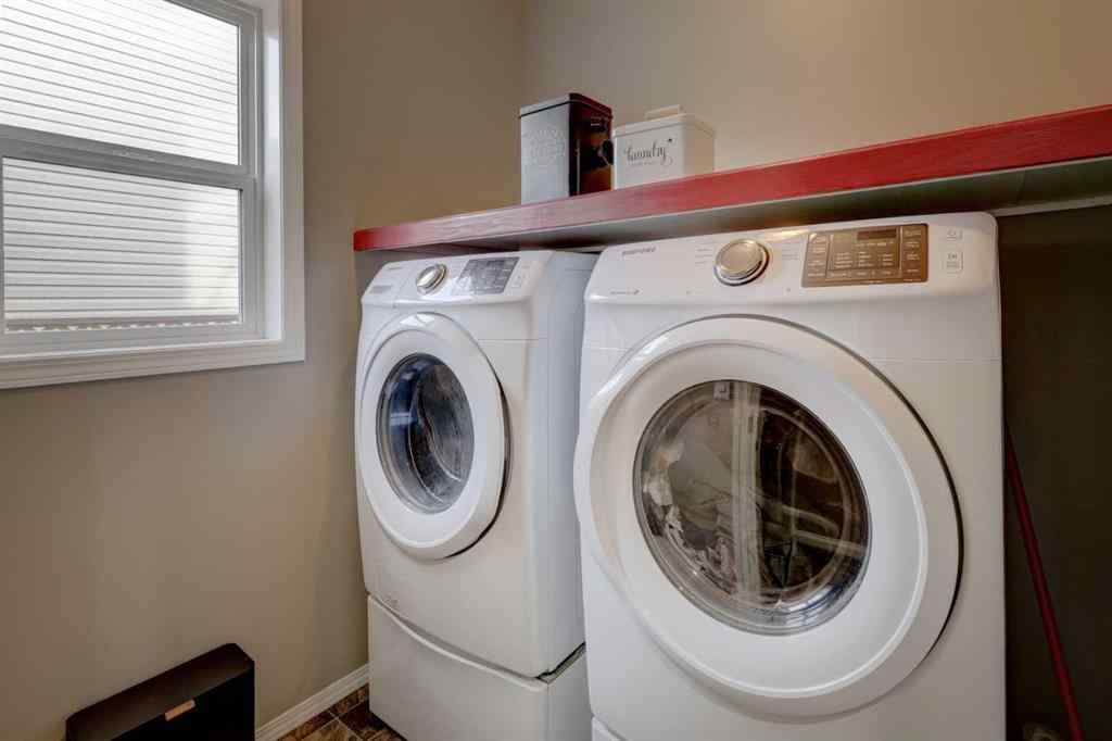 MLS&reg; # A2271614 - 113 Thornleigh Close SE in Thorburn Airdrie, Residential Open Houses