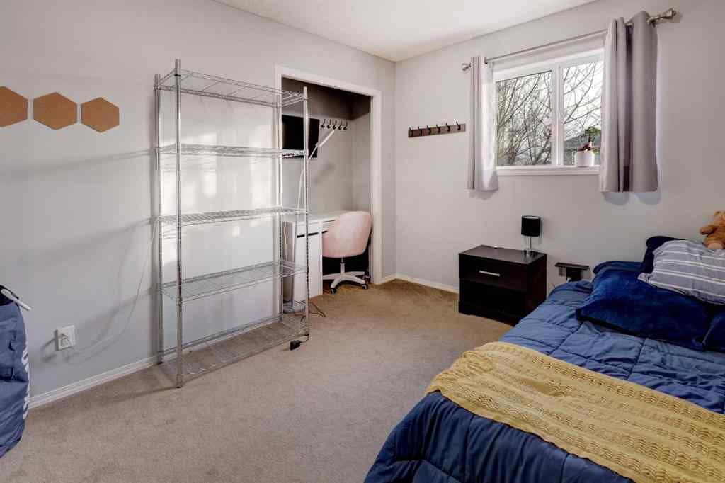 MLS&reg; # A2271614 - 113 Thornleigh Close SE in Thorburn Airdrie, Residential Open Houses