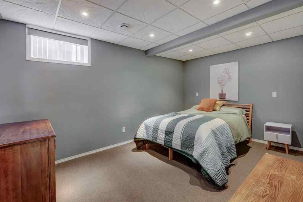 MLS&reg; # A2271614 - 113 Thornleigh Close SE in Thorburn Airdrie, Residential Open Houses