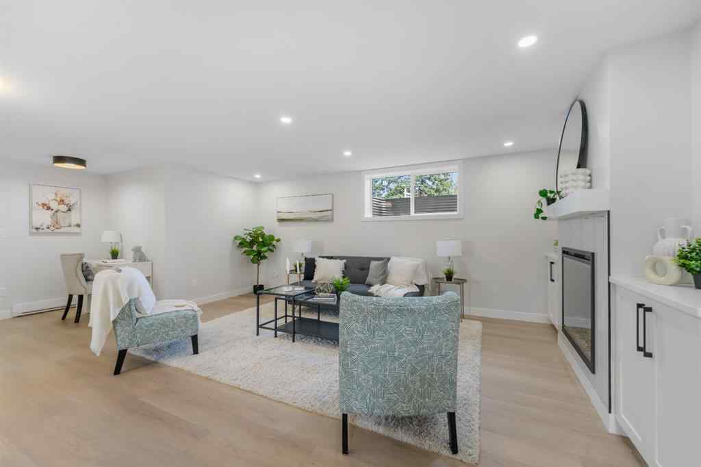 MLS&reg; # A2271615 - 9519 2 Street SE in Acadia Calgary, Residential Open Houses