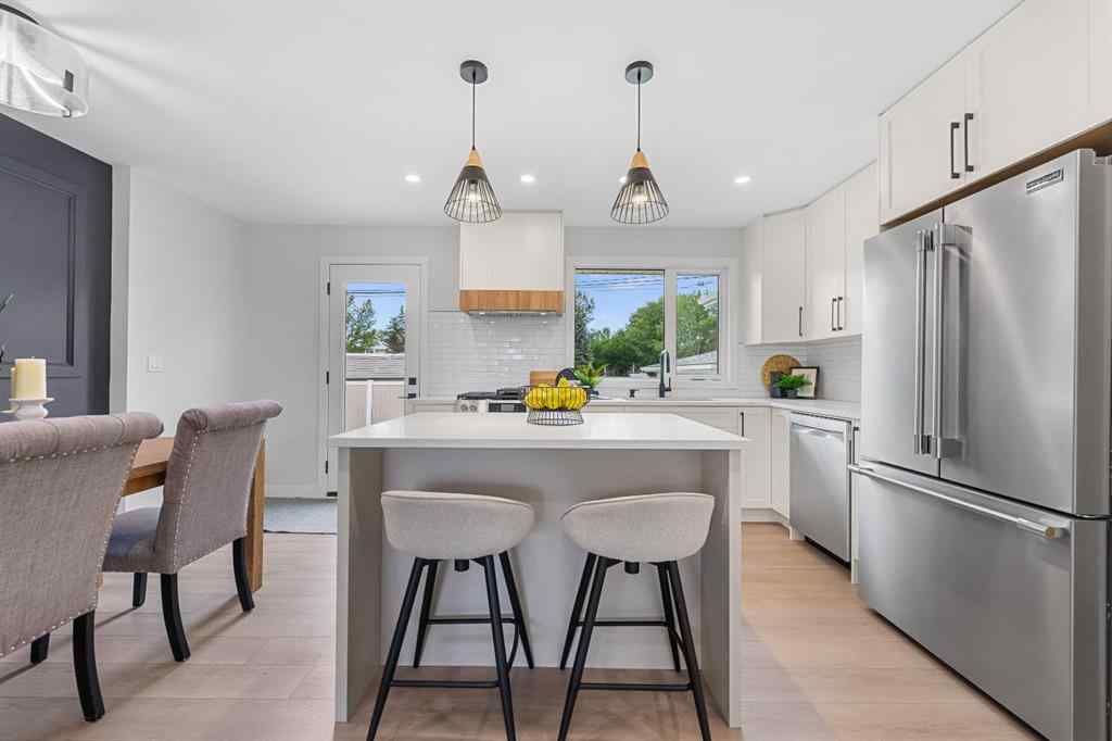 MLS&reg; # A2271615 - 9519 2 Street SE in Acadia Calgary, Residential Open Houses