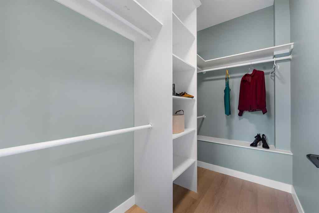 MLS&reg; # A2271615 - 9519 2 Street SE in Acadia Calgary, Residential Open Houses