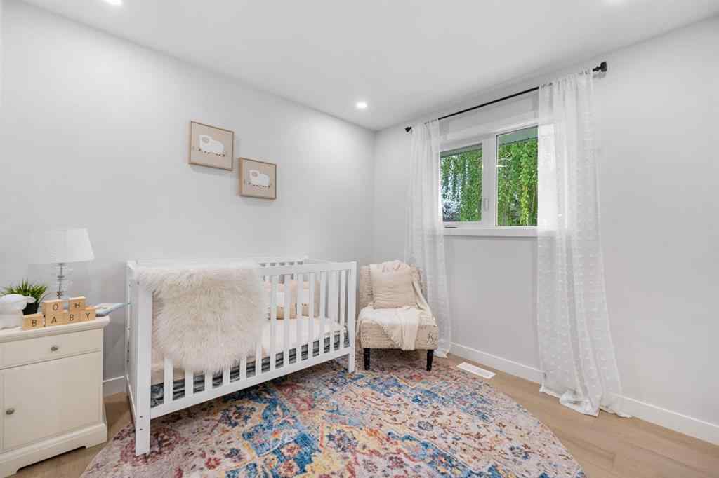 MLS&reg; # A2271615 - 9519 2 Street SE in Acadia Calgary, Residential Open Houses