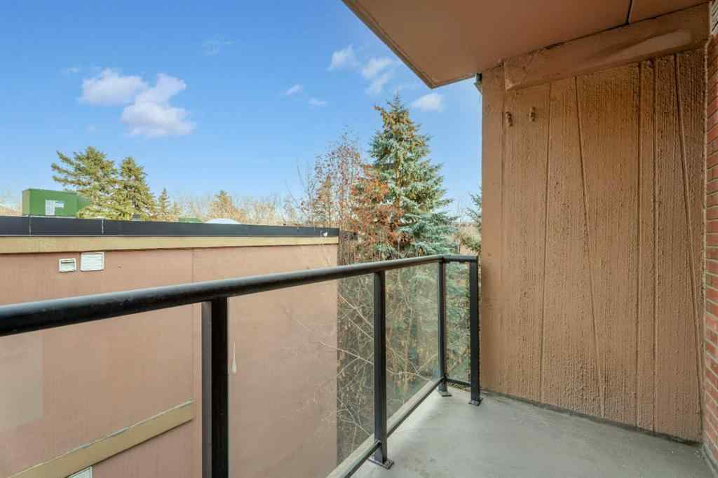 MLS&reg; # A2271617 - Unit #404 728 3 Avenue NW in Sunnyside Calgary, Residential Open Houses
