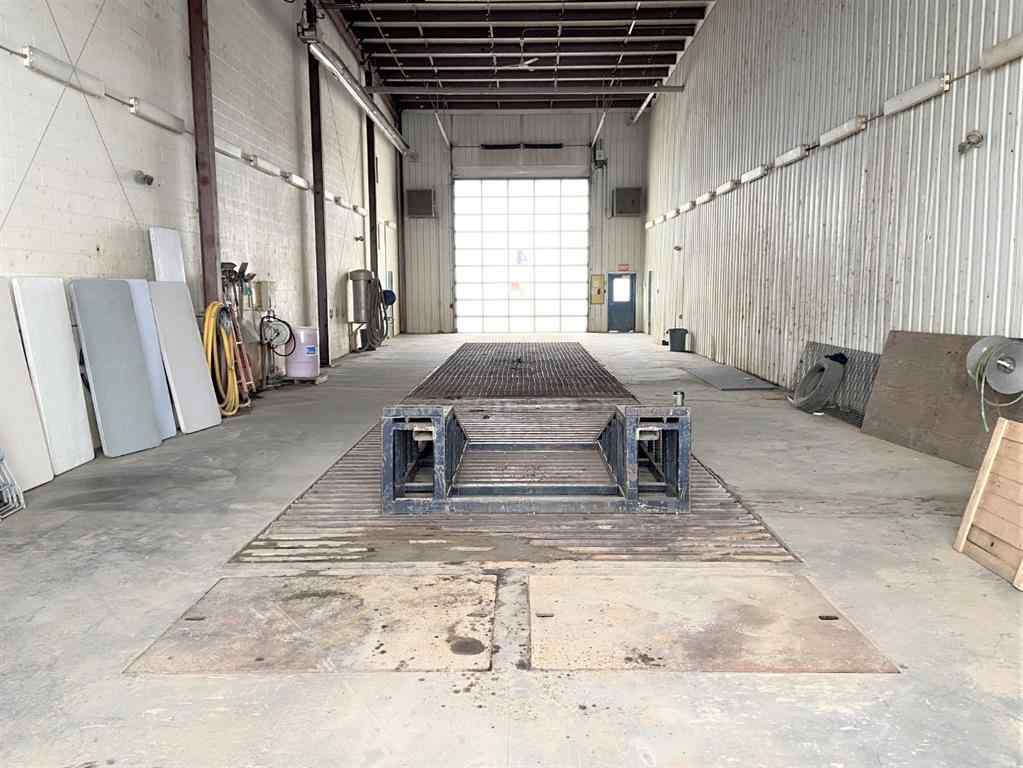 MLS&reg; # A2271618 - 8701 102 Street   in N/A Clairmont, Commercial Open Houses