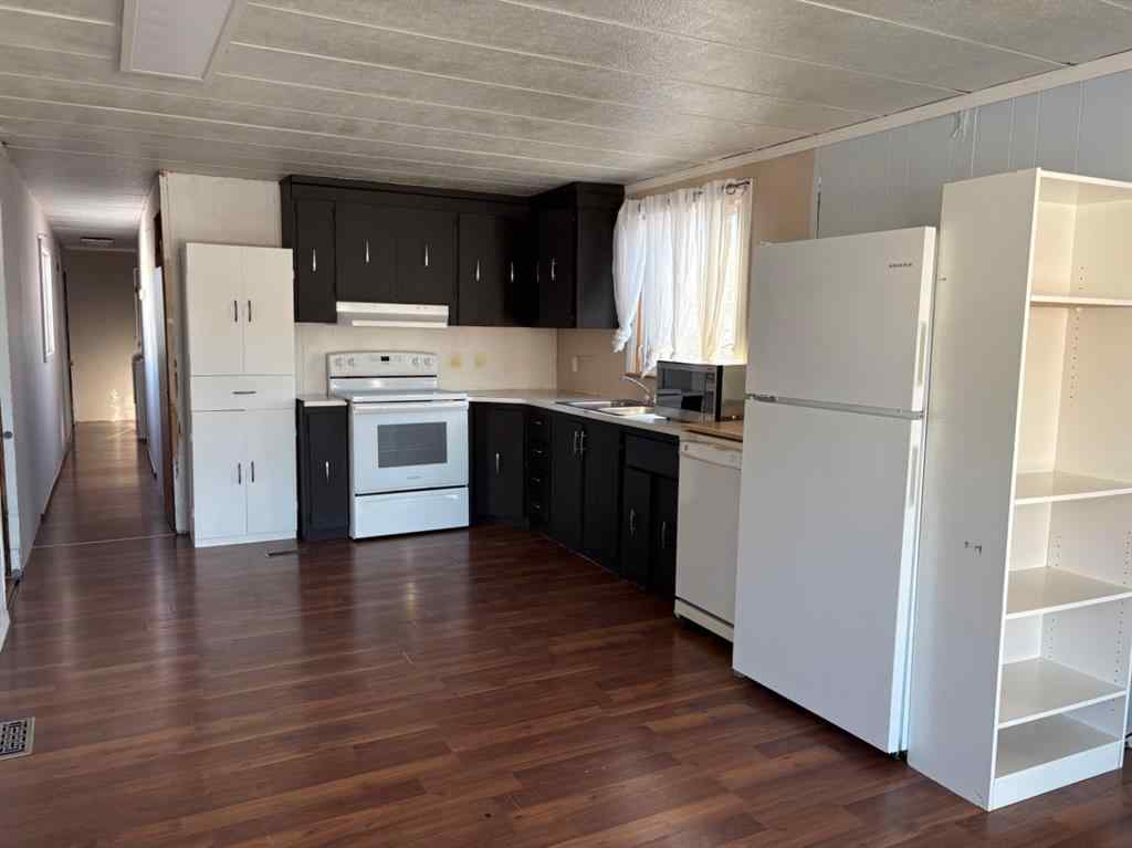 MLS&reg; # A2271619 - Unit #51 5311 60 Street   in Rocky Mountain Estates Rocky Mountain House, Mobile Open Houses