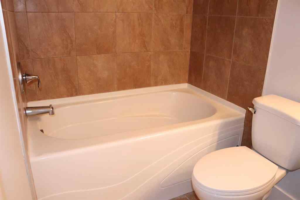 MLS&reg; # A2271620 - Unit #301 500 Rocky Vista Gardens NW in Rocky Ridge Calgary, Residential Open Houses