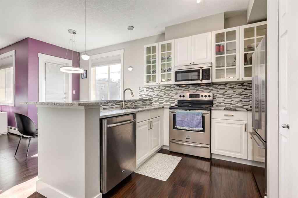 MLS® # A2271631 - Unit #201 3501 15 Street SW in Altadore Calgary, Residential Open Houses
