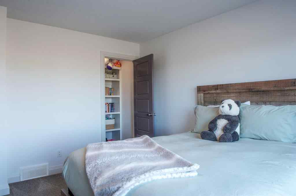 MLS&reg; # A2271632 - 214 Aspenmere Green  in Westmere Chestermere, Residential Open Houses