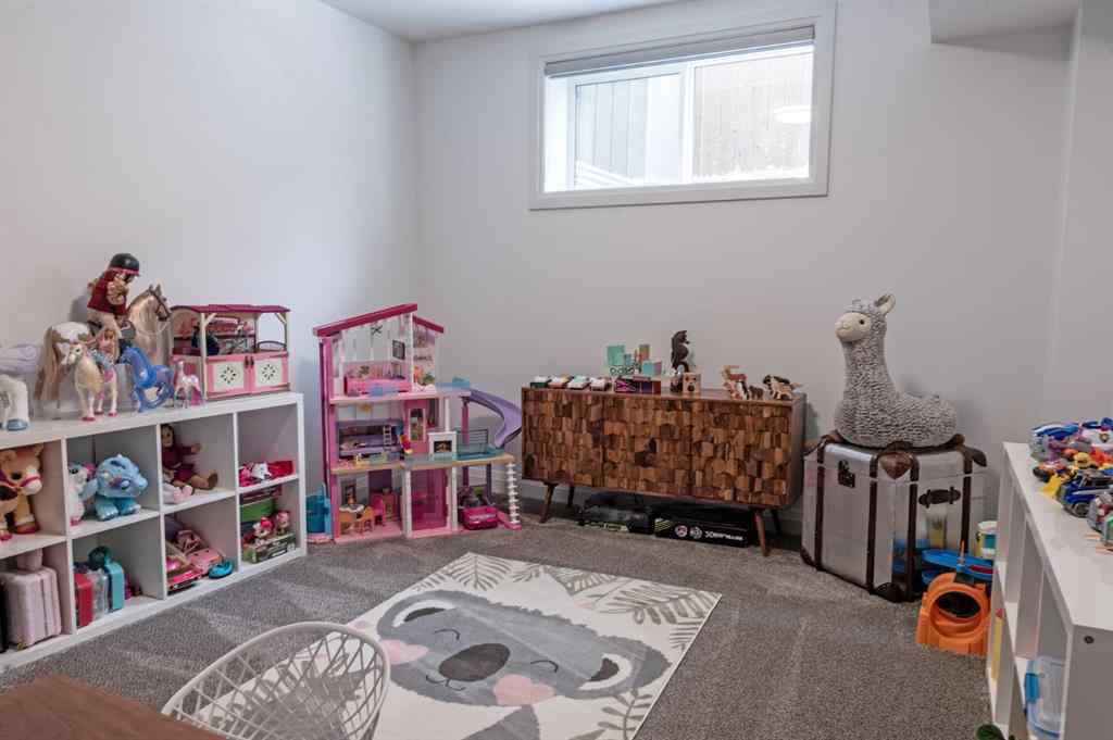 MLS&reg; # A2271632 - 214 Aspenmere Green  in Westmere Chestermere, Residential Open Houses