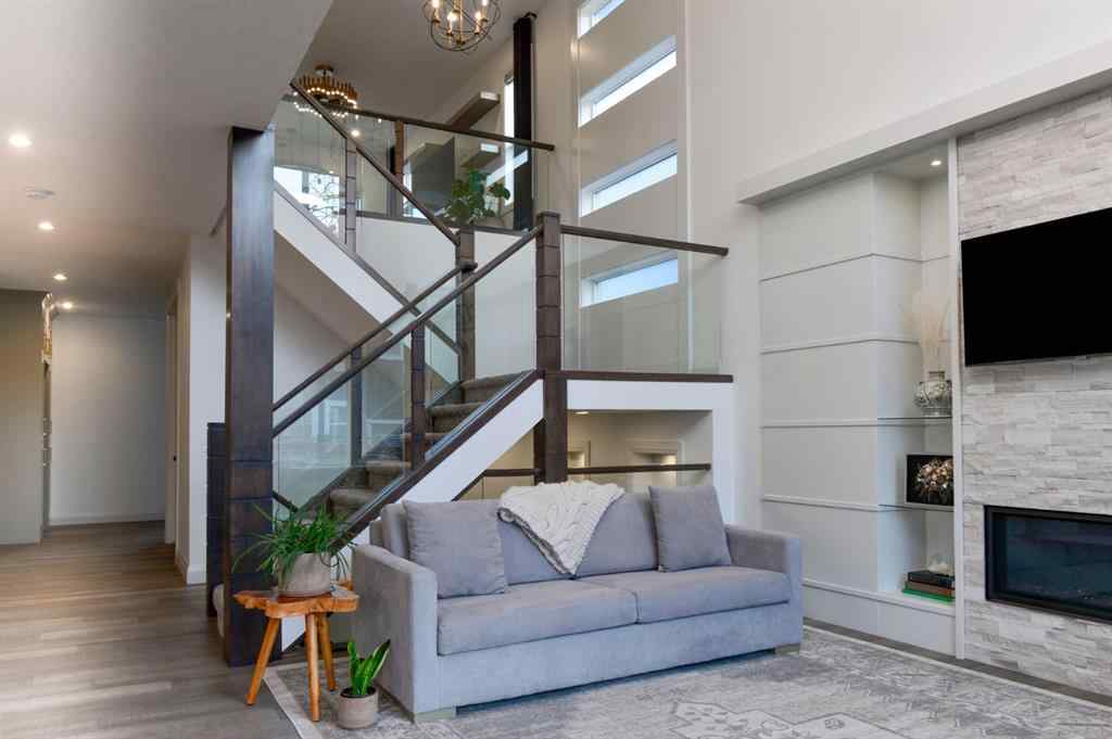 MLS&reg; # A2271632 - 214 Aspenmere Green  in Westmere Chestermere, Residential Open Houses