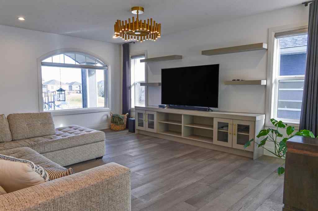 MLS&reg; # A2271632 - 214 Aspenmere Green  in Westmere Chestermere, Residential Open Houses