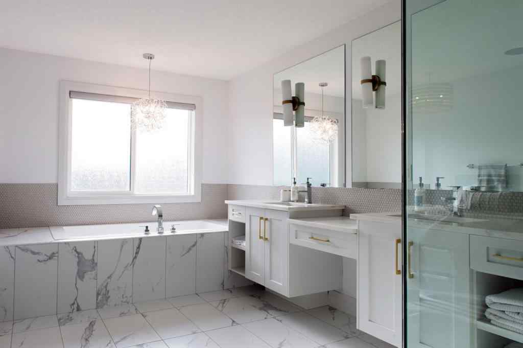 MLS&reg; # A2271632 - 214 Aspenmere Green  in Westmere Chestermere, Residential Open Houses