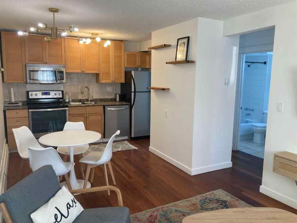 MLS® # A2271633 - Unit #103 2006 11 Avenue SW in Sunalta Calgary, Residential Open Houses
