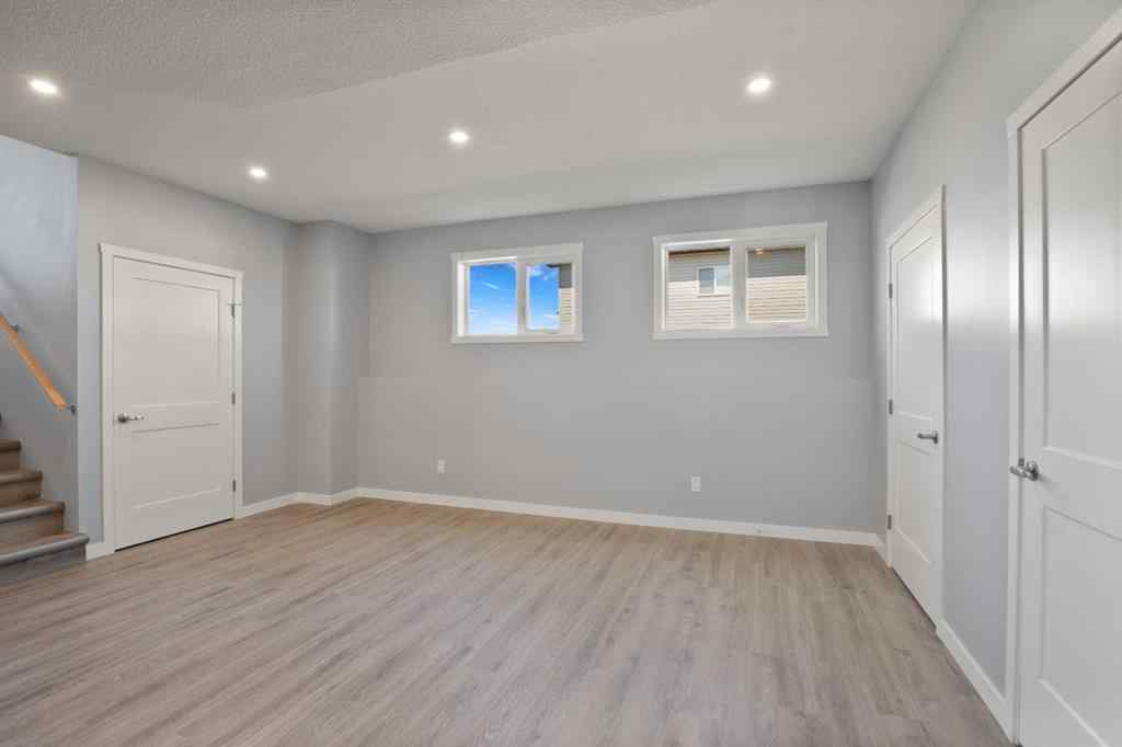 MLS&reg; # A2271637 - 109 Aztec Crescent  in Aurora Blackfalds, Residential Open Houses