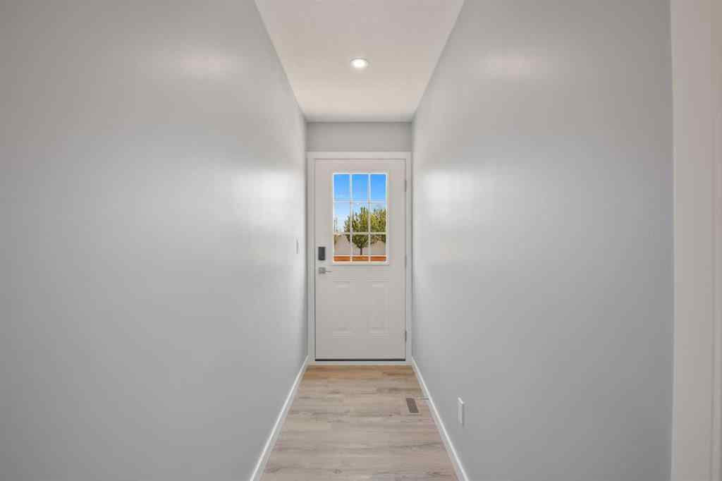 MLS&reg; # A2271637 - 109 Aztec Crescent  in Aurora Blackfalds, Residential Open Houses