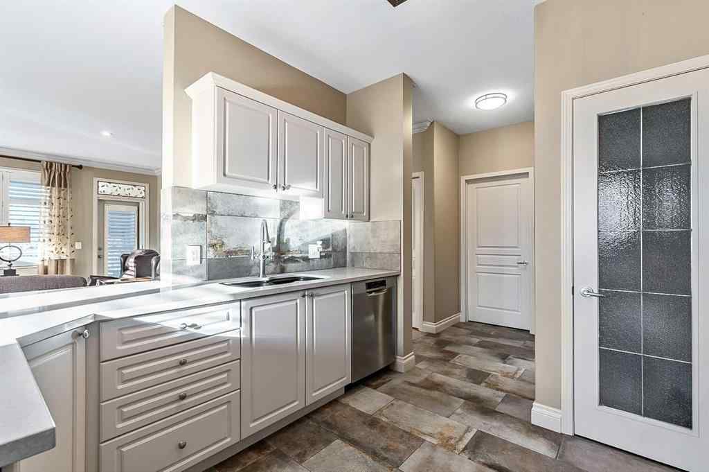 MLS&reg; # A2271638 - Unit #1204 1204 Lake Fraser Court SE in Lake Bonavista Calgary, Residential Open Houses