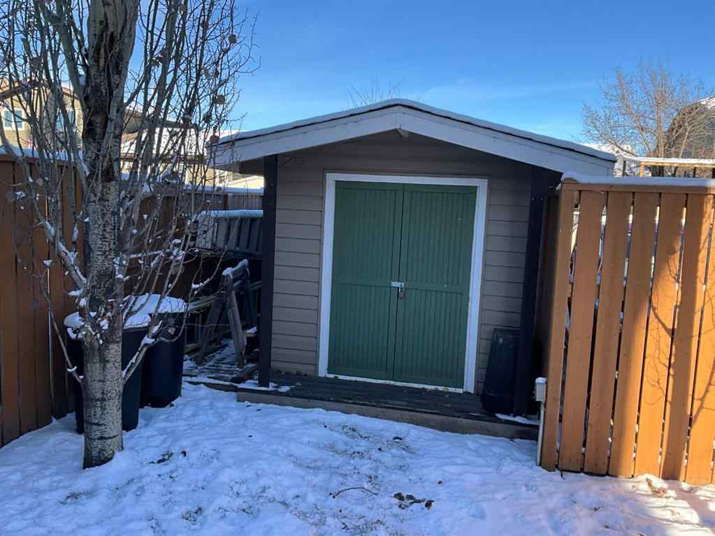 MLS&reg; # A2271648 - 34 Roland Street  in Rosedale Estates Red Deer, Residential Open Houses