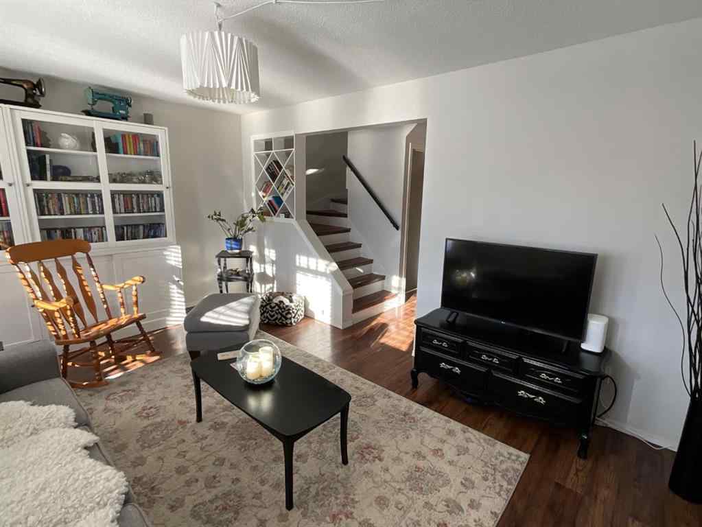 MLS&reg; # A2271648 - 34 Roland Street  in Rosedale Estates Red Deer, Residential Open Houses