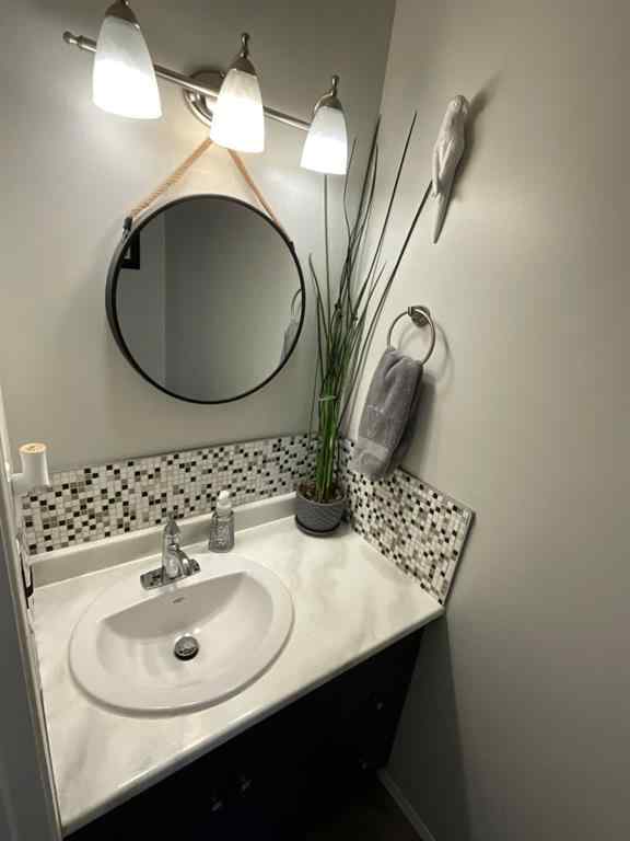 MLS&reg; # A2271648 - 34 Roland Street  in Rosedale Estates Red Deer, Residential Open Houses