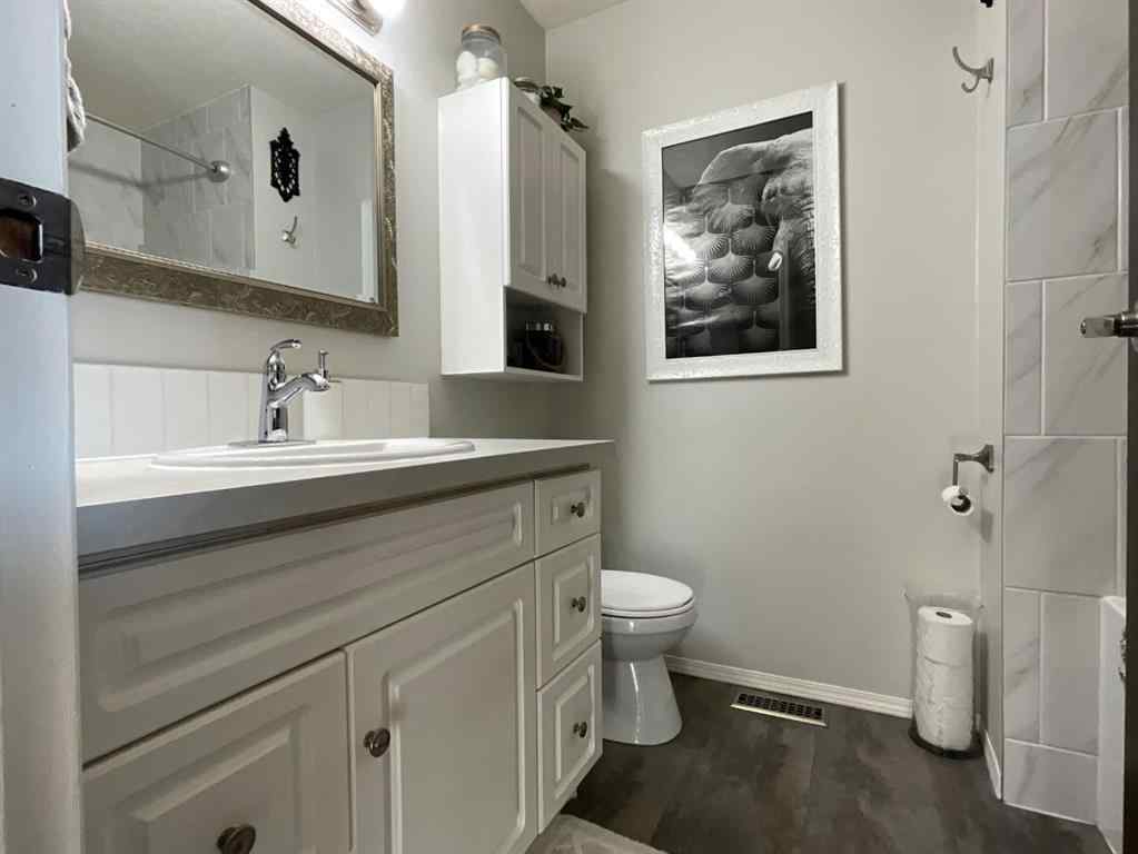 MLS&reg; # A2271648 - 34 Roland Street  in Rosedale Estates Red Deer, Residential Open Houses