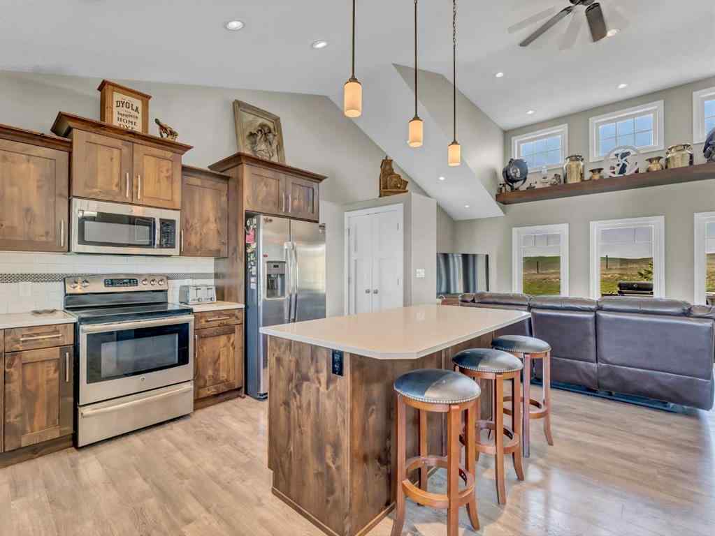 MLS&reg; # A2271654 - 13308 Range Road 32   in NONE Rural Cypress County, Agri-Business Open Houses