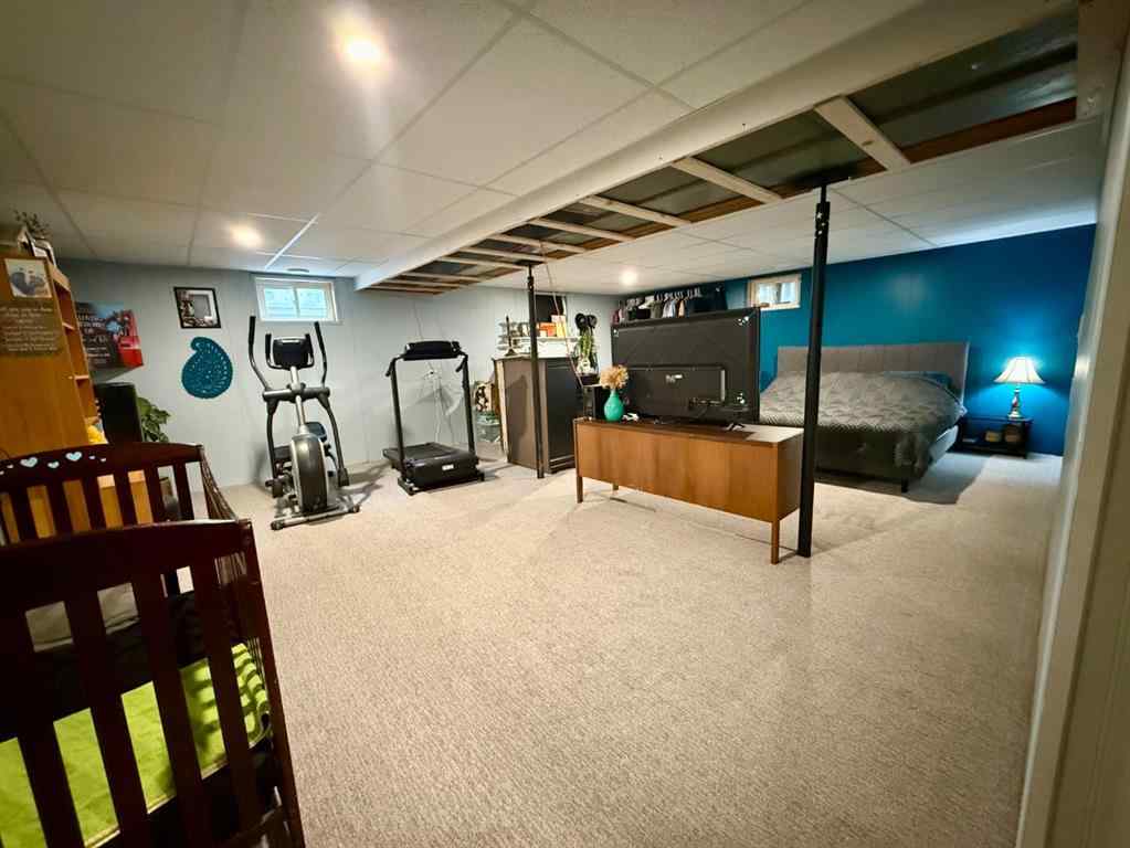 MLS&reg; # A2271656 - 614 5 Avenue W in Hanna Hanna, Residential Open Houses