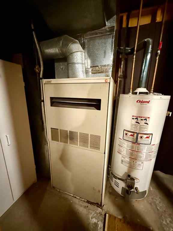 MLS&reg; # A2271656 - 614 5 Avenue W in Hanna Hanna, Residential Open Houses