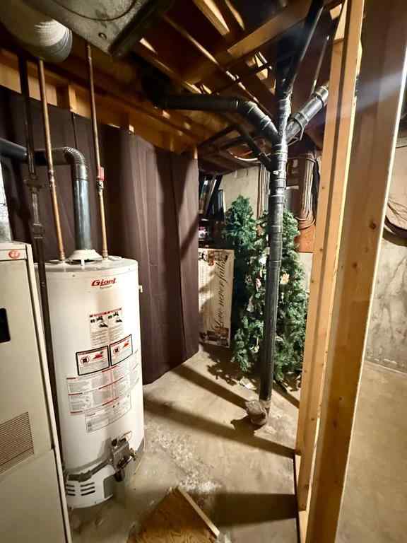 MLS&reg; # A2271656 - 614 5 Avenue W in Hanna Hanna, Residential Open Houses