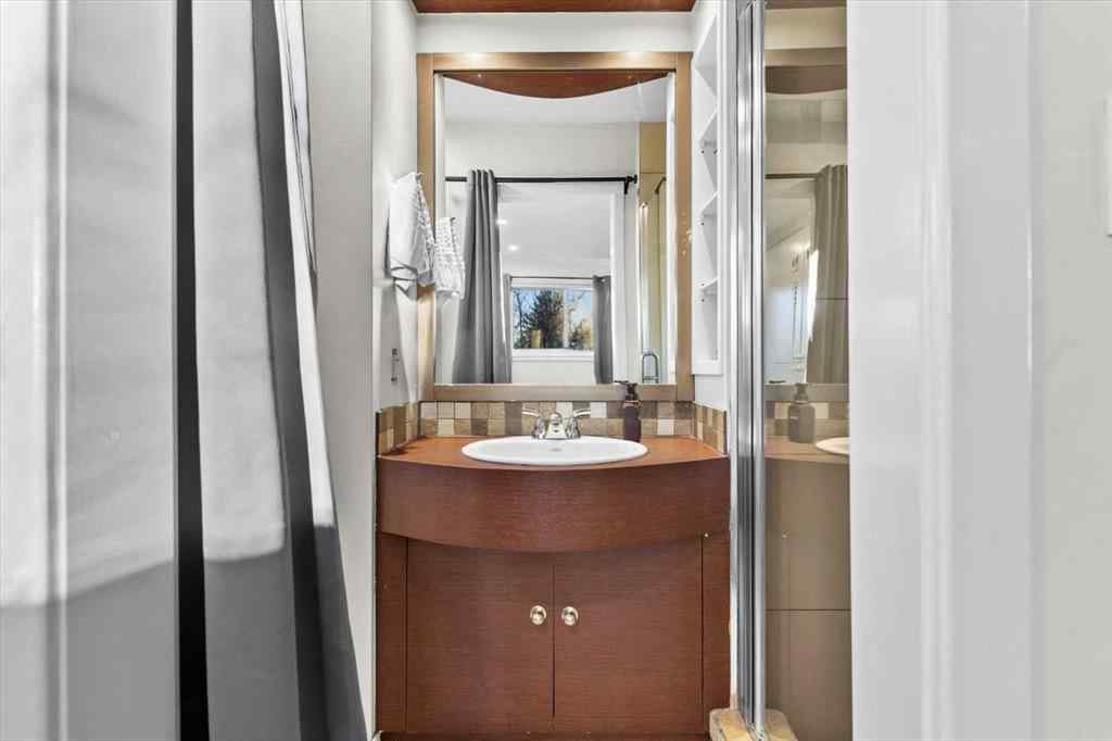 MLS&reg; # A2271657 - 107 Woodford Crescent SW in Woodbine Calgary, Residential Open Houses