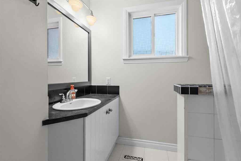 MLS&reg; # A2271657 - 107 Woodford Crescent SW in Woodbine Calgary, Residential Open Houses