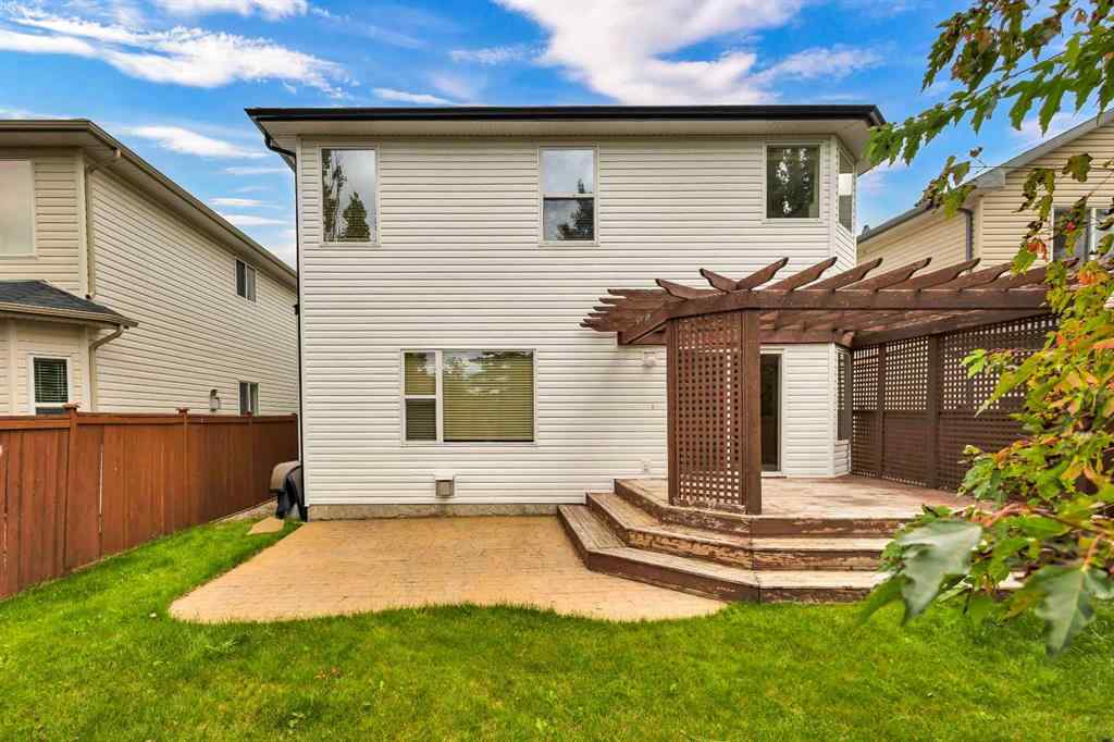 MLS&reg; # A2271661 - 18 Shannon Square SW in Shawnessy Calgary, Residential Open Houses