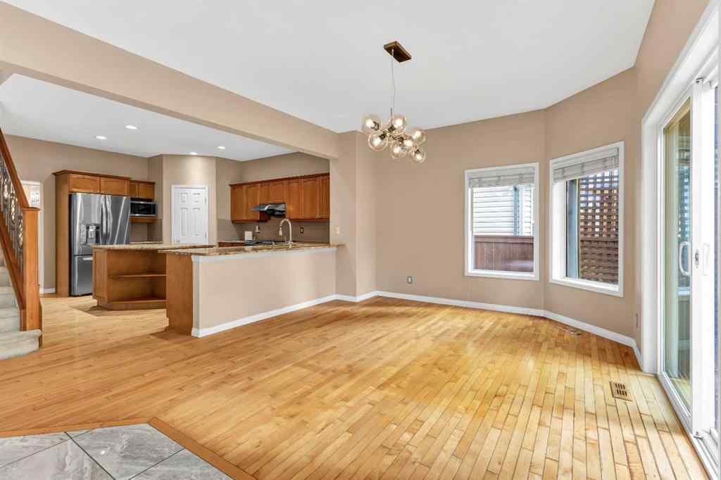 MLS&reg; # A2271661 - 18 Shannon Square SW in Shawnessy Calgary, Residential Open Houses