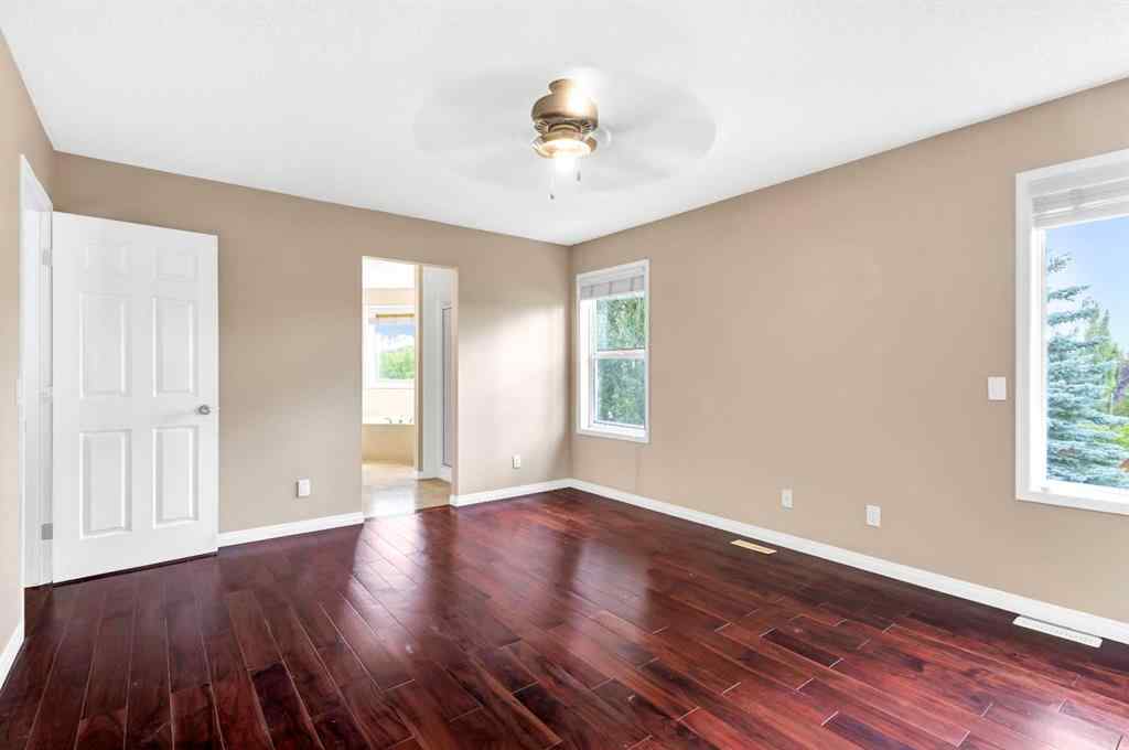 MLS&reg; # A2271661 - 18 Shannon Square SW in Shawnessy Calgary, Residential Open Houses