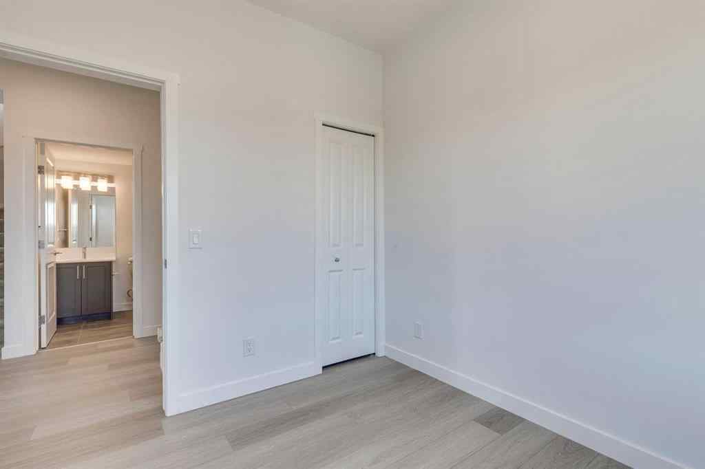 MLS&reg; # A2271666 - Unit #450 65 Belvedere Point SE in Belvedere Calgary, Residential Open Houses