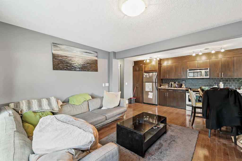 MLS&reg; # A2271673 - Unit #401 525 22 Avenue SW in Cliff Bungalow Calgary, Residential Open Houses