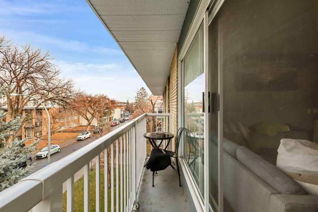 MLS&reg; # A2271673 - Unit #401 525 22 Avenue SW in Cliff Bungalow Calgary, Residential Open Houses