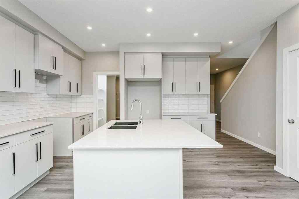 MLS&reg; # A2271676 - 21 Heartwood Lane SE in Rangeview Calgary, Residential Open Houses