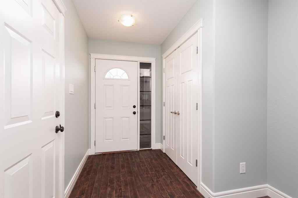 MLS&reg; # A2271678 - 847 Mt Sundance Manor W in Sunridge Lethbridge, Residential Open Houses