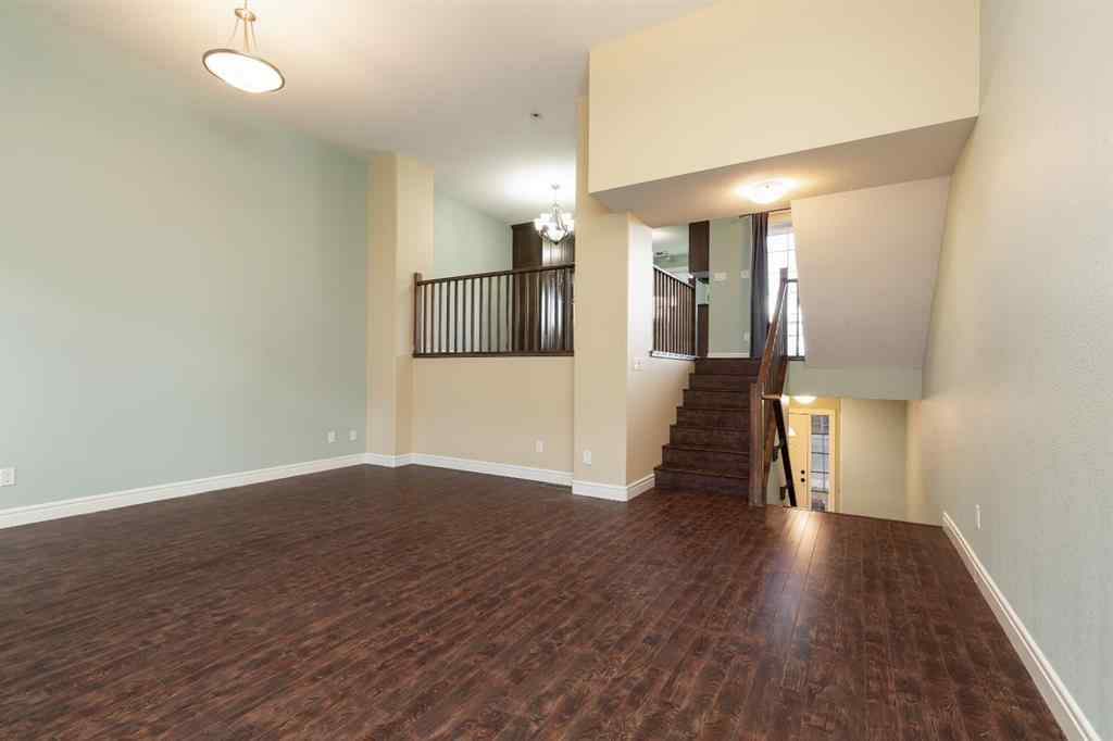 MLS&reg; # A2271678 - 847 Mt Sundance Manor W in Sunridge Lethbridge, Residential Open Houses