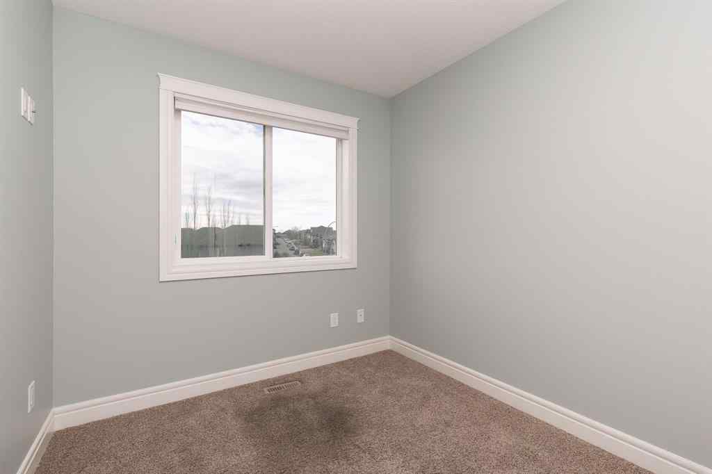 MLS&reg; # A2271678 - 847 Mt Sundance Manor W in Sunridge Lethbridge, Residential Open Houses